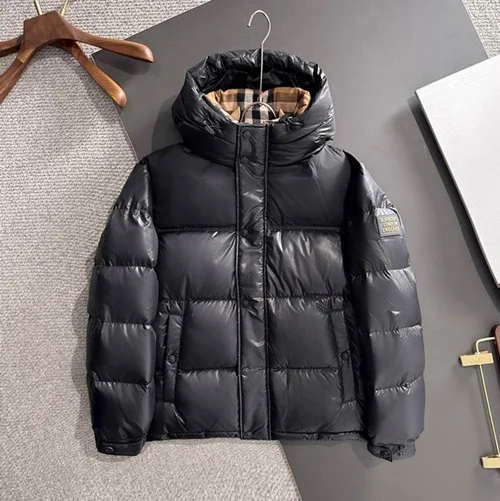 Burberry 羽绒服奢华男士保暖夹克 48-56