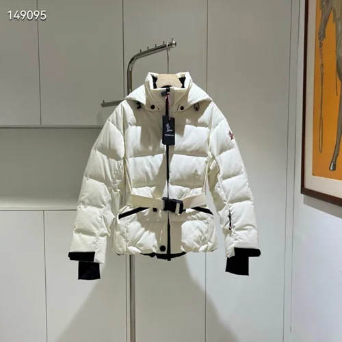Moncler 羽绒服奢华男女通用保暖夹克 0-3