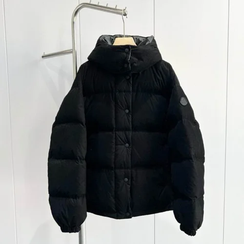 Moncler 羽绒服奢华男女通用保暖夹克 0-3