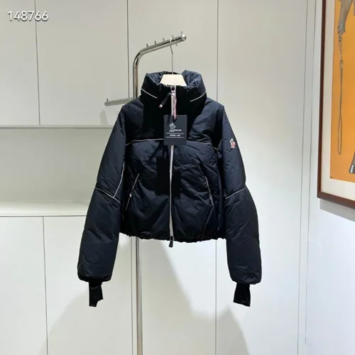 Moncler 羽绒服奢华男女通用保暖夹克 0-3