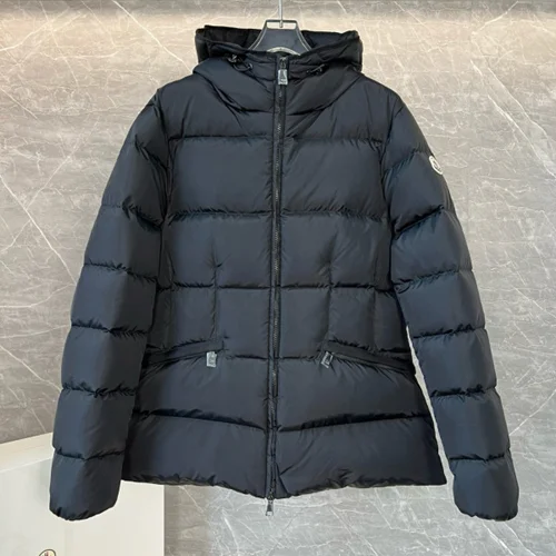 Moncler 羽绒服奢华男女通用保暖夹克 1-4