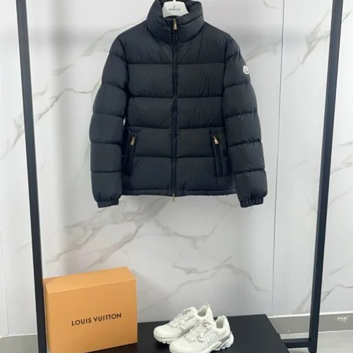 Moncler 羽绒服奢华男女通用保暖夹克 1-4