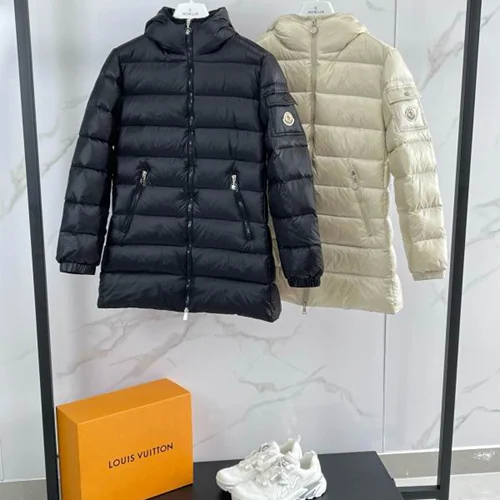 Moncler 羽绒服奢华男女通用保暖夹克 1-4