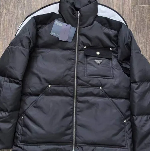 Moncler 羽绒服奢华男女通用保暖夹克 1-5