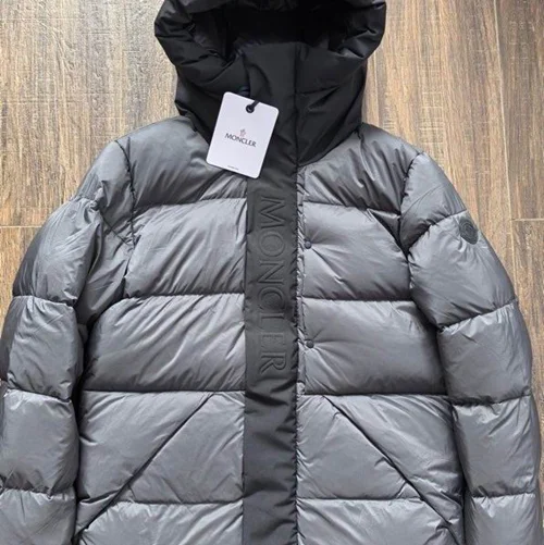 Moncler 羽绒服奢华男女通用保暖夹克 1-5