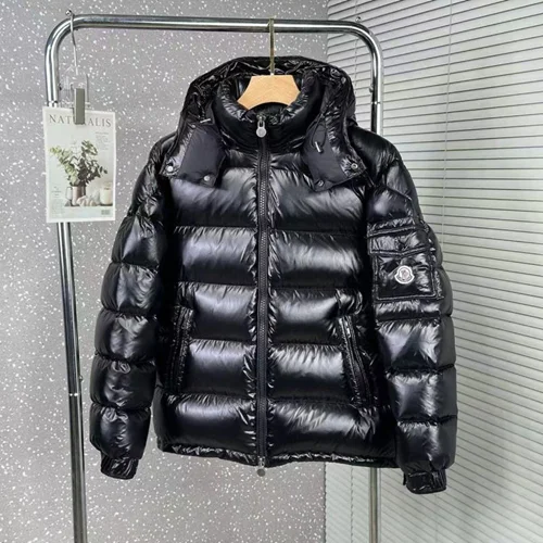Moncler 羽绒服奢华男女通用保暖夹克 1-5