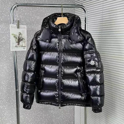 Moncler 羽绒服奢华男女通用保暖夹克 1-6
