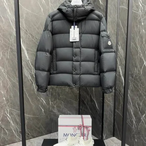 Moncler 羽绒服奢华男女通用保暖夹克 1-5