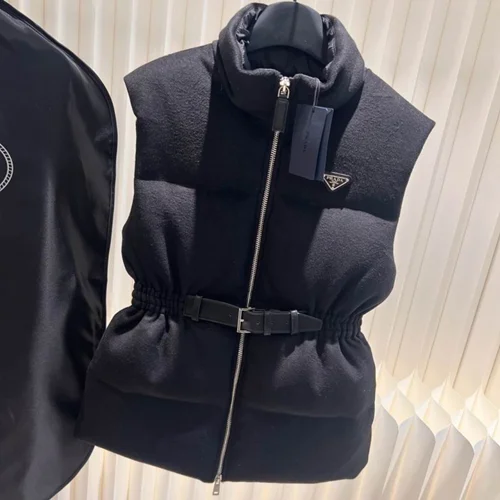 Prada 羽绒服奢华男士保暖夹克 S-L