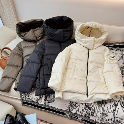 Prada 羽绒服奢华女士保暖夹克 38-44