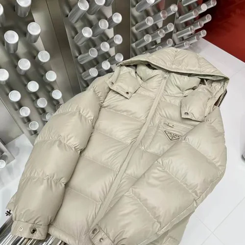 Prada 羽绒服奢华男士保暖夹克 48-56